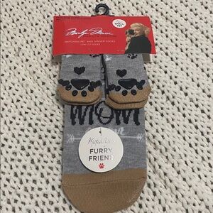 NWT Marilyn Monroe matching pet & owner socks. This would be great gift 🐶 🧦